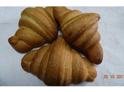 Круасан с шоколадом