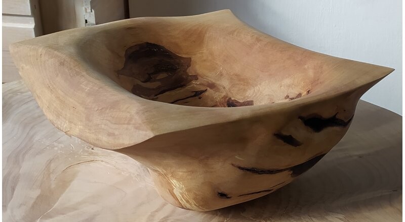 Деревянная чаша