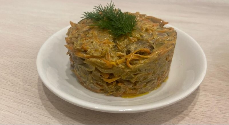 Салат из печени