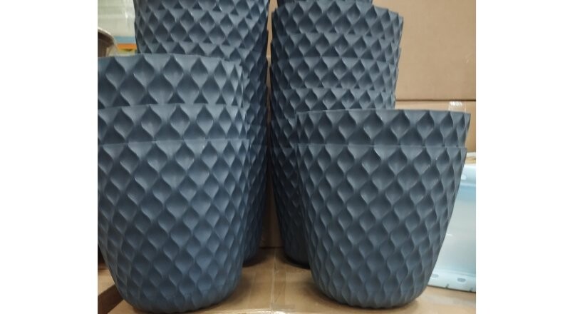 Горшок для цветов с дренажной сеткой