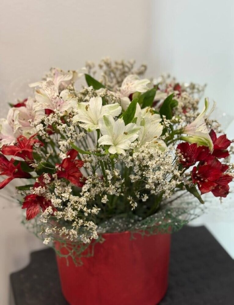 Цветочная композиция «Музыка весны»