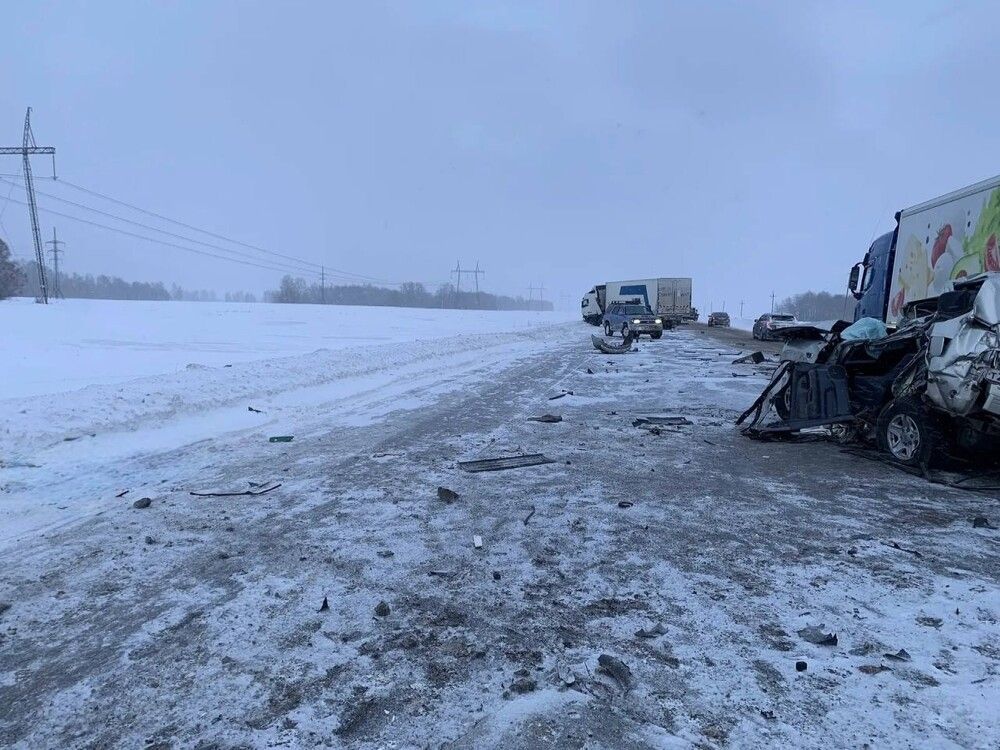 Смертельное ДТП с грузовиками произошло на трассе Кемерово-Новосибирск